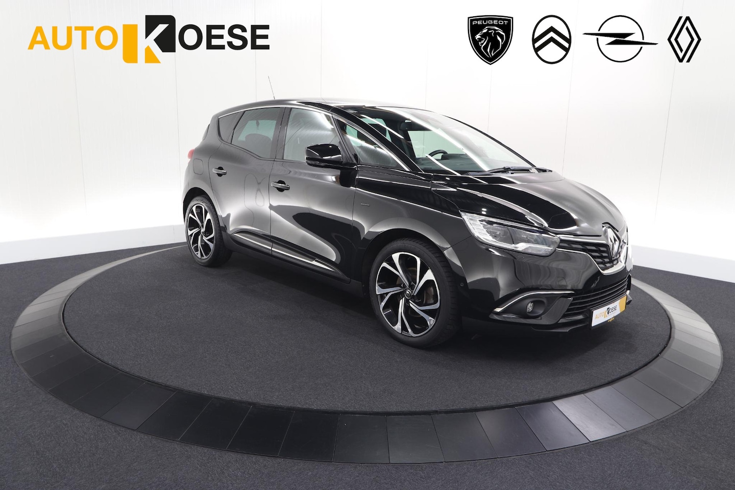 Renault Scénic - 1.3 TCe 140 EDC Black Edition | Apple Carplay | Panoramadak | Camera | Stoelverwarming - AutoWereld.nl