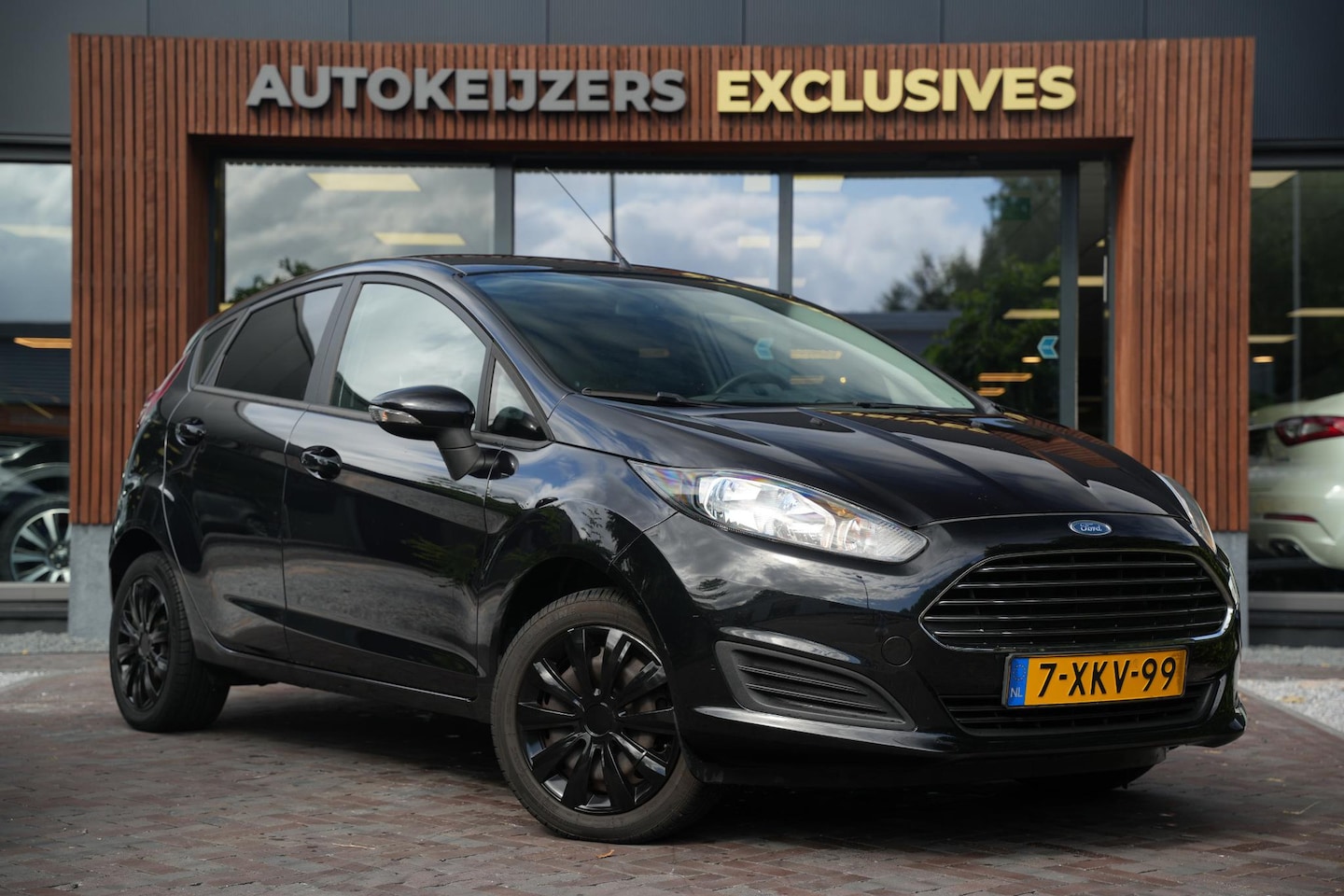 Ford Fiesta - 1.0 Style Airco Centrale deurvergrendeling Hill hold Start/stop - AutoWereld.nl