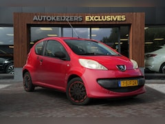 Peugeot 107 - 1.0-12V XR