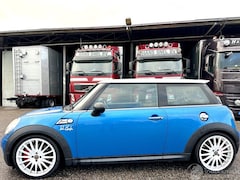 MINI John Cooper Works - S 1.6 Cooper Chili 211pk 6-bak - panorama - leer - oz racing - harman/kardon - clima