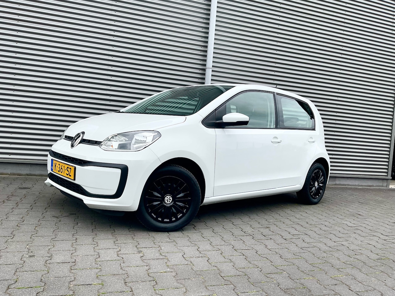 Volkswagen Up! - 1.0 12 maanden Garantie - AutoWereld.nl