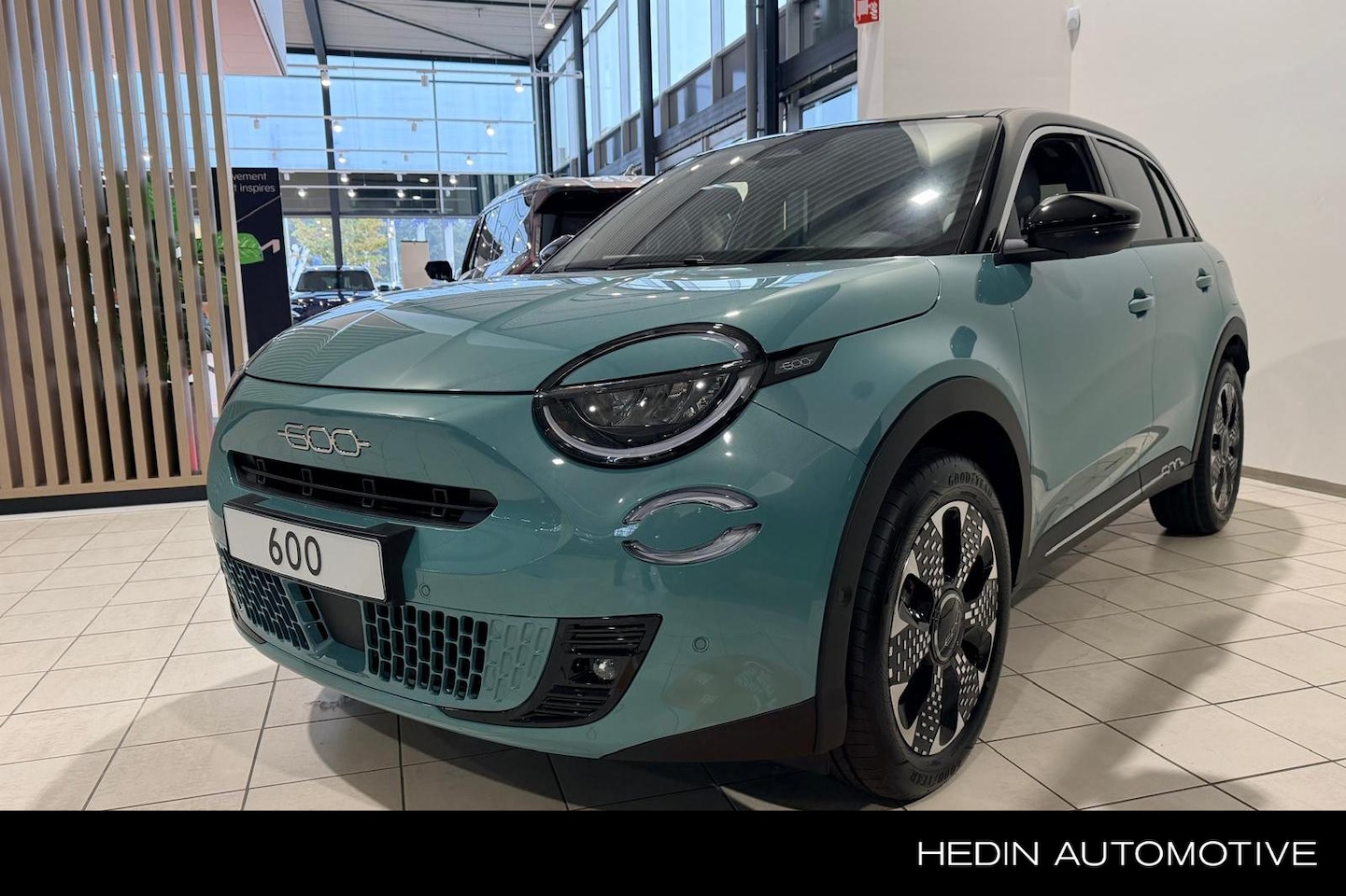 Fiat 600 - 1.2 Hybrid La Prima Premium stoelbekleding | Elektrisch verstelbare bestuurdersstoel | Sto - AutoWereld.nl