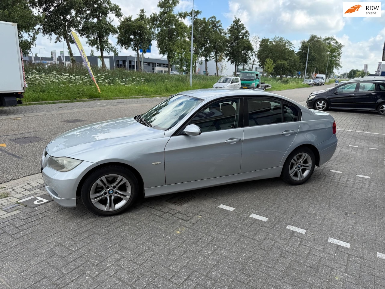 BMW 3-serie - 320i Business Line 320i Business Line - AutoWereld.nl