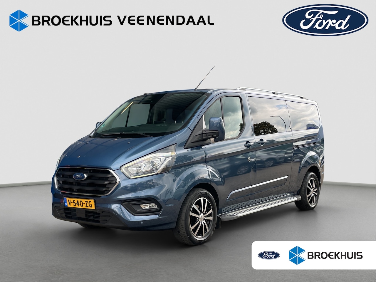 Ford Transit Custom - 300 2.0 170pk TDCI L2H1 Limited DC | Trekhaak | 2x Schuifdeur | Camera | Leder | Stoelverw - AutoWereld.nl