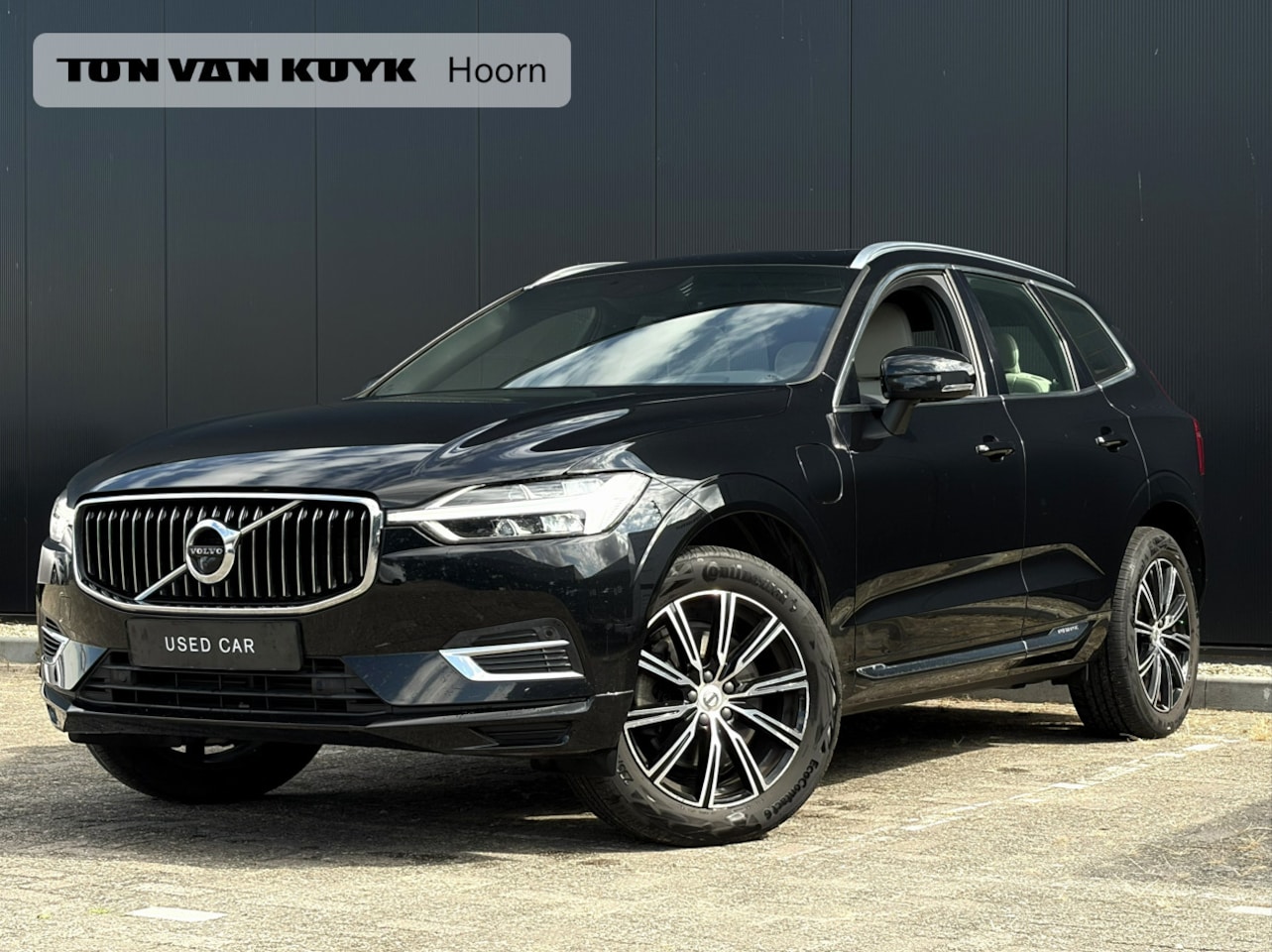 Volvo XC60 - 2.0 Recharge T6 AWD Inscription Panorama dak / Stoel verwarming, koeling, massage, geheuge - AutoWereld.nl