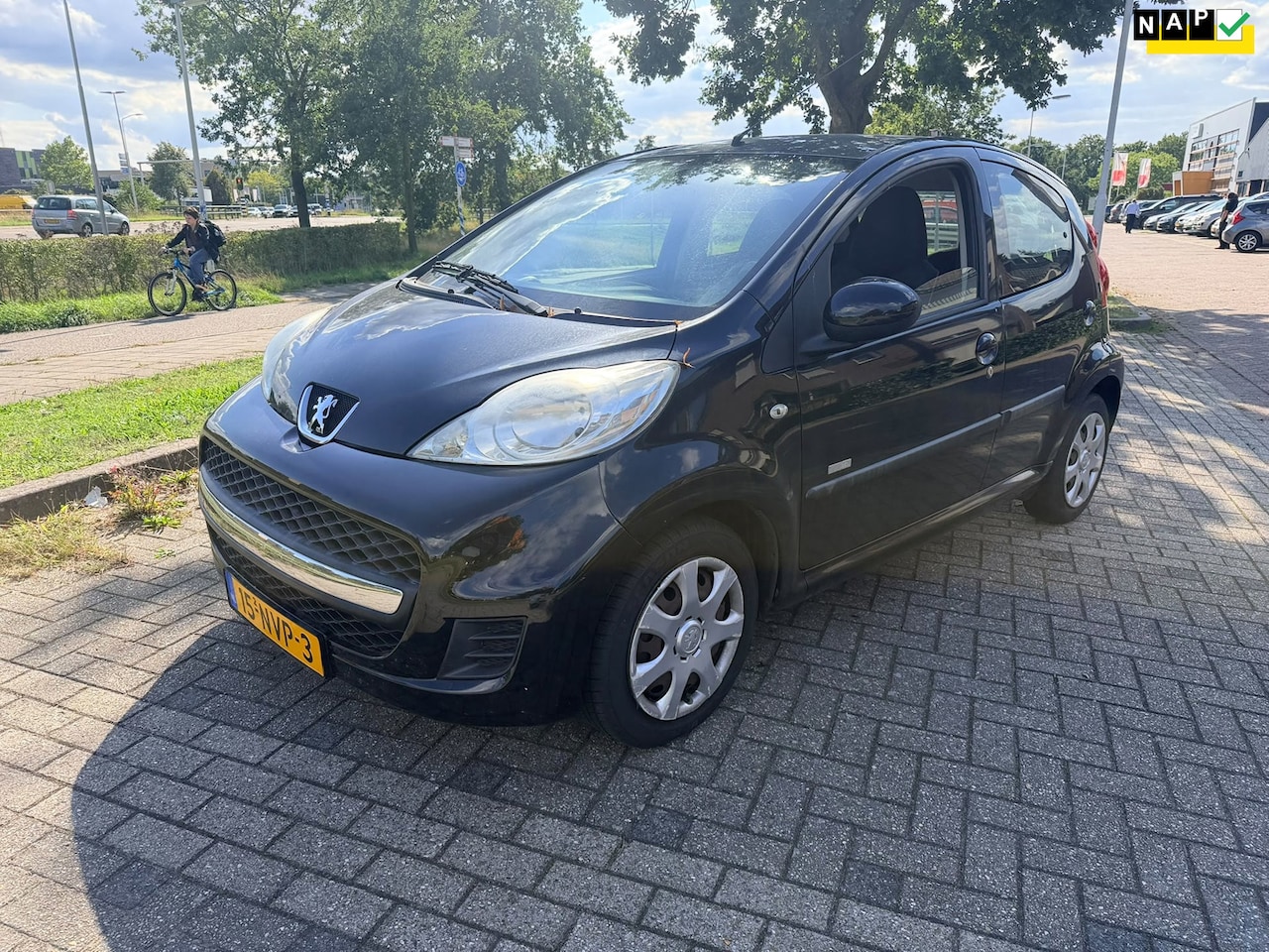 Peugeot 107 - 1.0-Benzine - Airco - APK 08-2027 - AutoWereld.nl