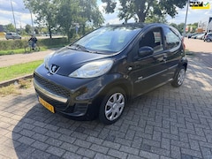 Peugeot 107 - 1.0-Benzine - Airco - APK 08-2027