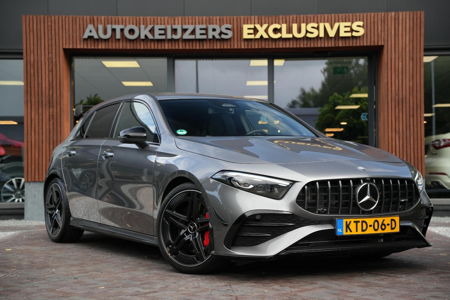 Mercedes-Benz A-klasse - AMG 35 4MATIC Aero Pack Burmester WideScreen Facelift - AutoWereld.nl