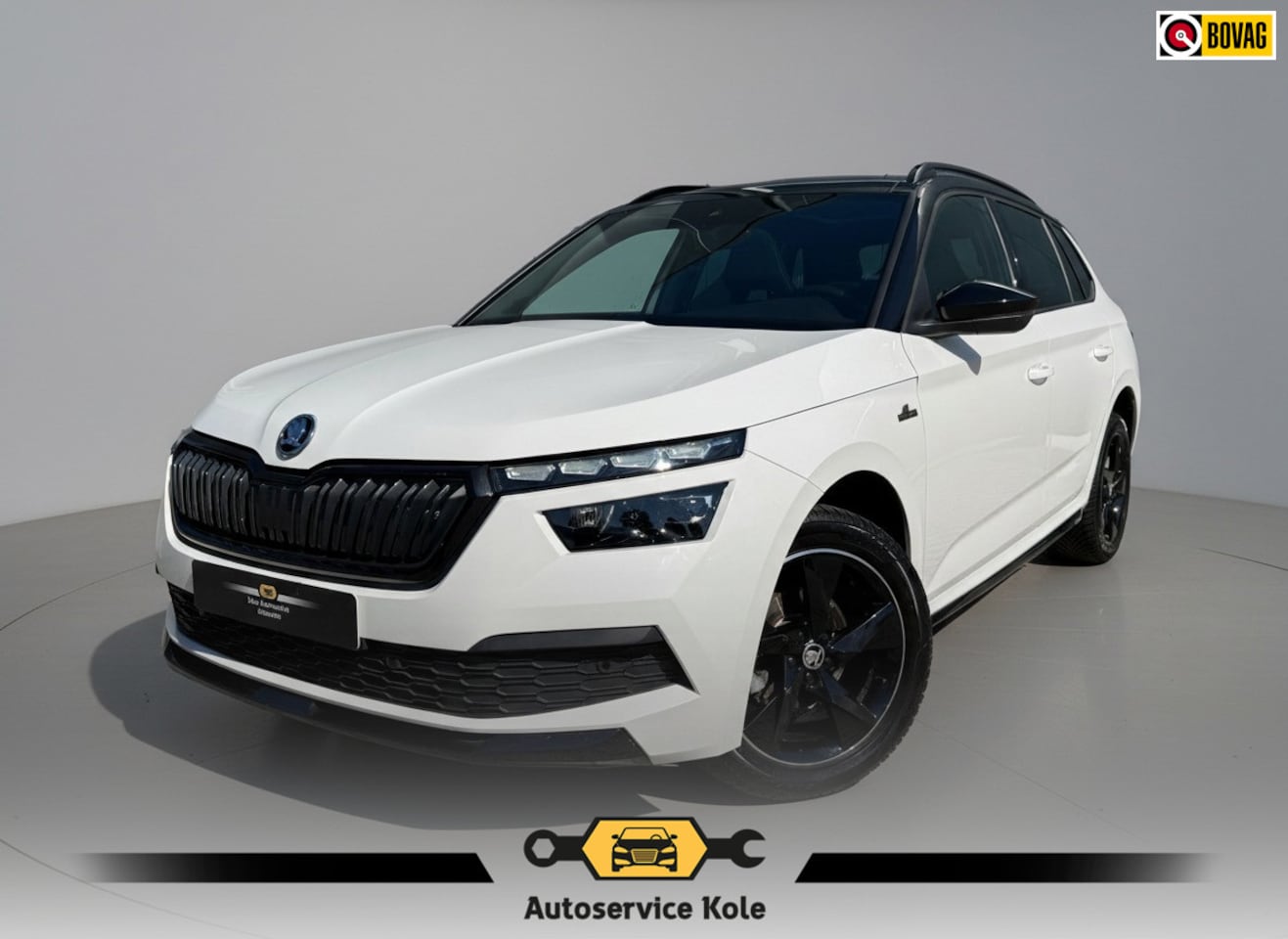 Skoda Kamiq - 1.0 TSI Monte Carlo * Panoramadak * Parkeercamera * Navigatiesysteem * Keyless entry* - AutoWereld.nl