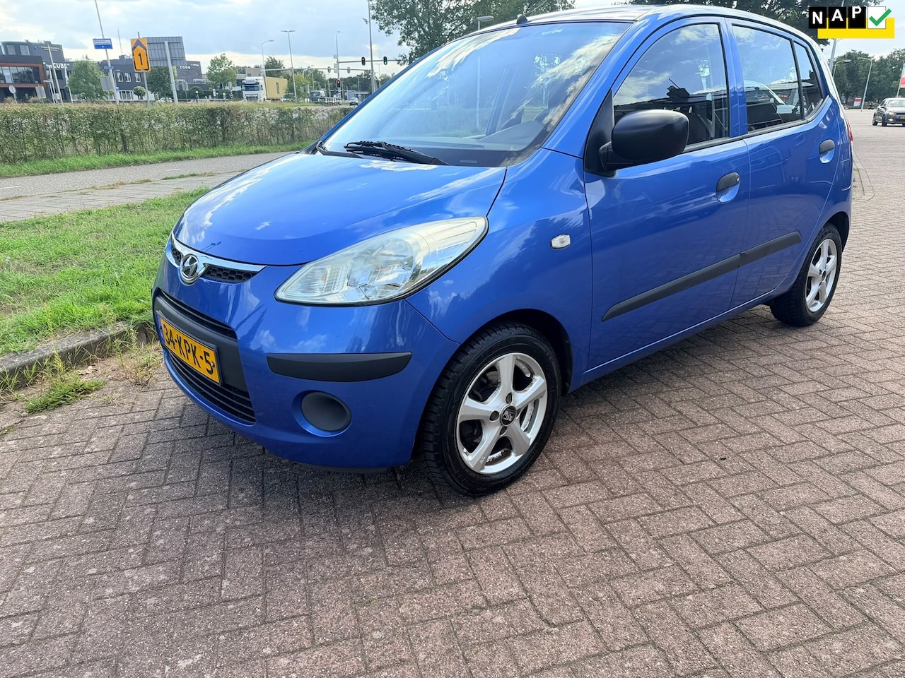 Hyundai i10 - 1.25i Benzine - Airco - APK Nieuw 10-2027 - AutoWereld.nl