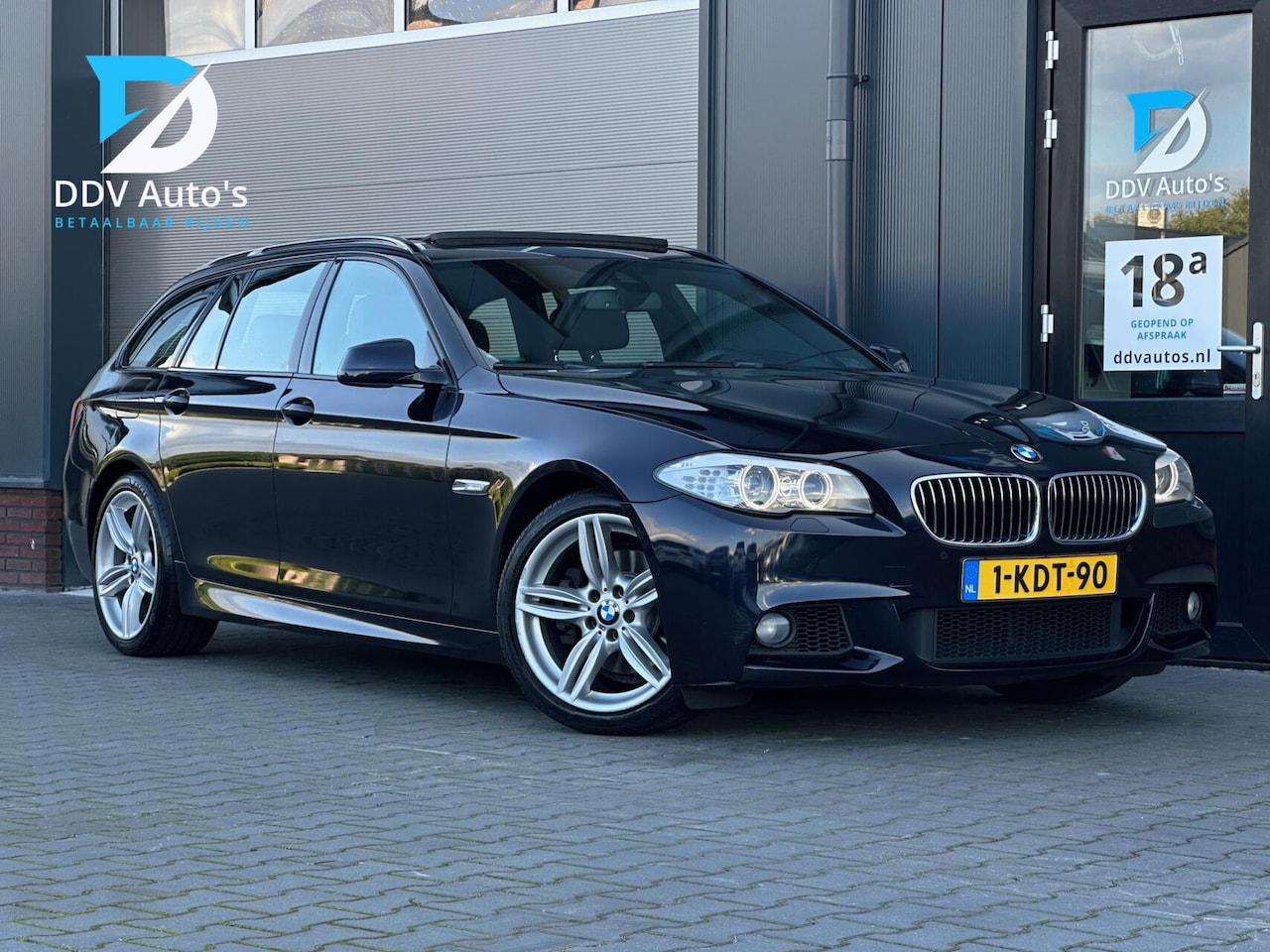 BMW 5-serie Touring - 520i/184pk High Executive|NAP|AUT|Pano|M Pakket|1e eig|PDC|Leder|Cruise|Climate|Head Up|Xe - AutoWereld.nl