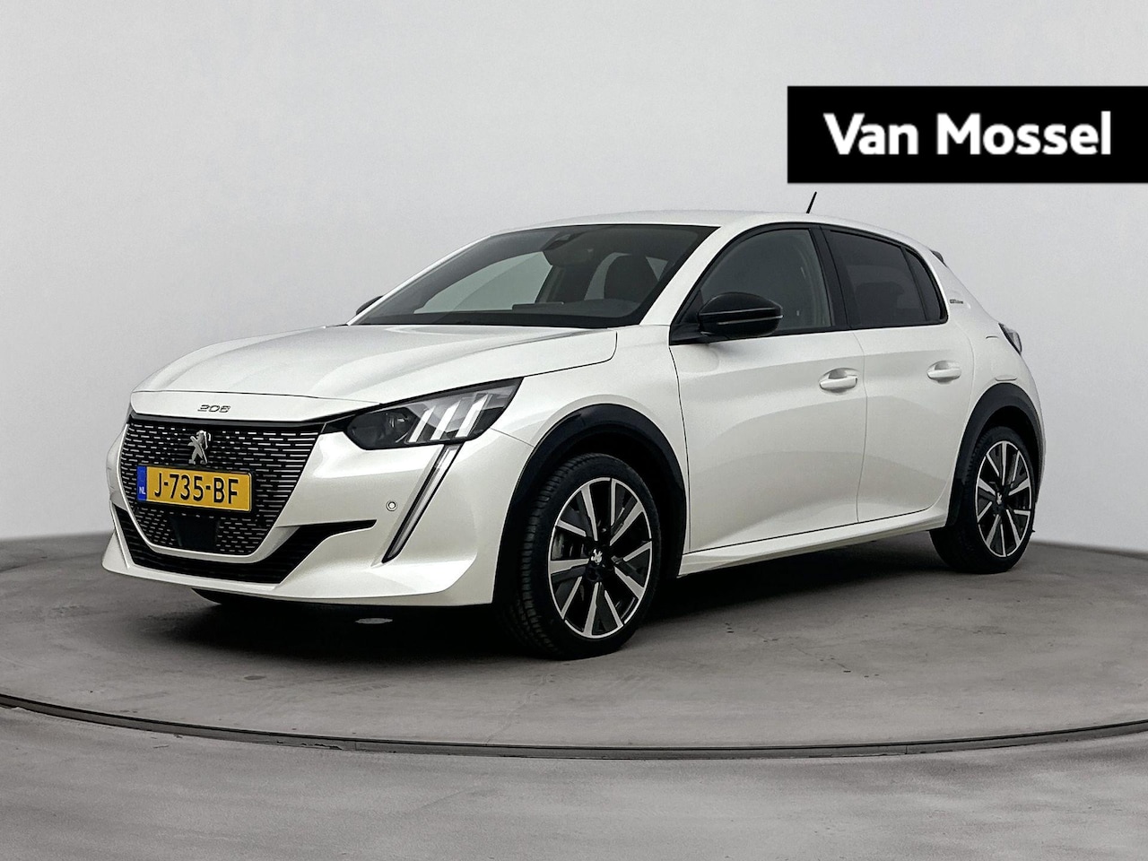 Peugeot 208 - 1.2 PureTech GT-Line 102PK | Navigatie | 360 Graden Camera | 3D Cockpit | Climate Control - AutoWereld.nl