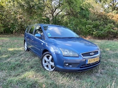 Ford Focus Wagon - 2.0-16V Rally Edition 145 PK | 141.162 km | Trekhaak
