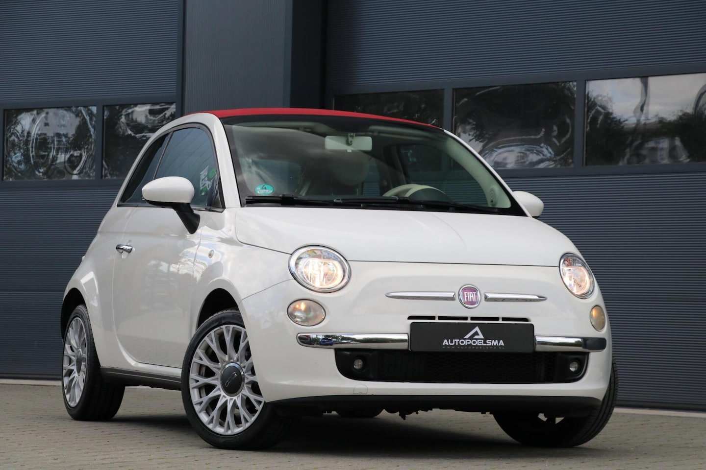 Fiat 500 - Cabrio 1.2 Lounge Airco Half Leder Lmv 89000KM BJ2010 - AutoWereld.nl
