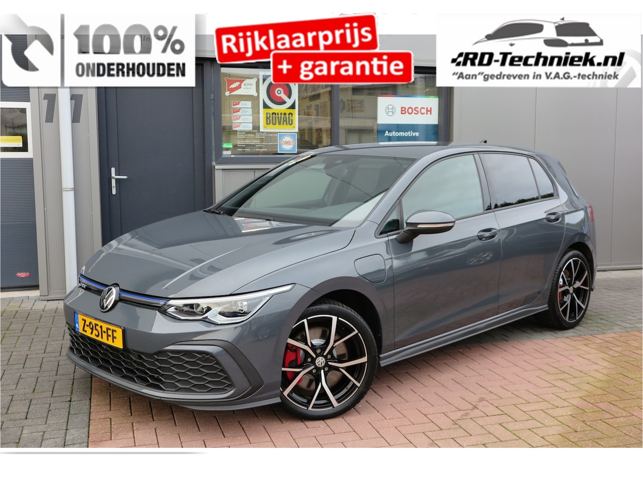Volkswagen Golf - 1.4 eHybrid GTE 1.4 eHybrid 245pk GTE ,SOH 93%. Trekhaak afneembaar,ACC, PDC, Virtual cockpit,Navi, DAB+ , - AutoWereld.nl