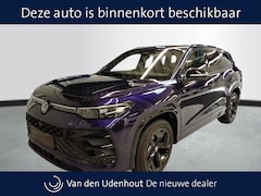 Volkswagen Tayron - 1.5 eHybrid 272pk R-Line / Panoramadak / Harman&Kardon / Black Style