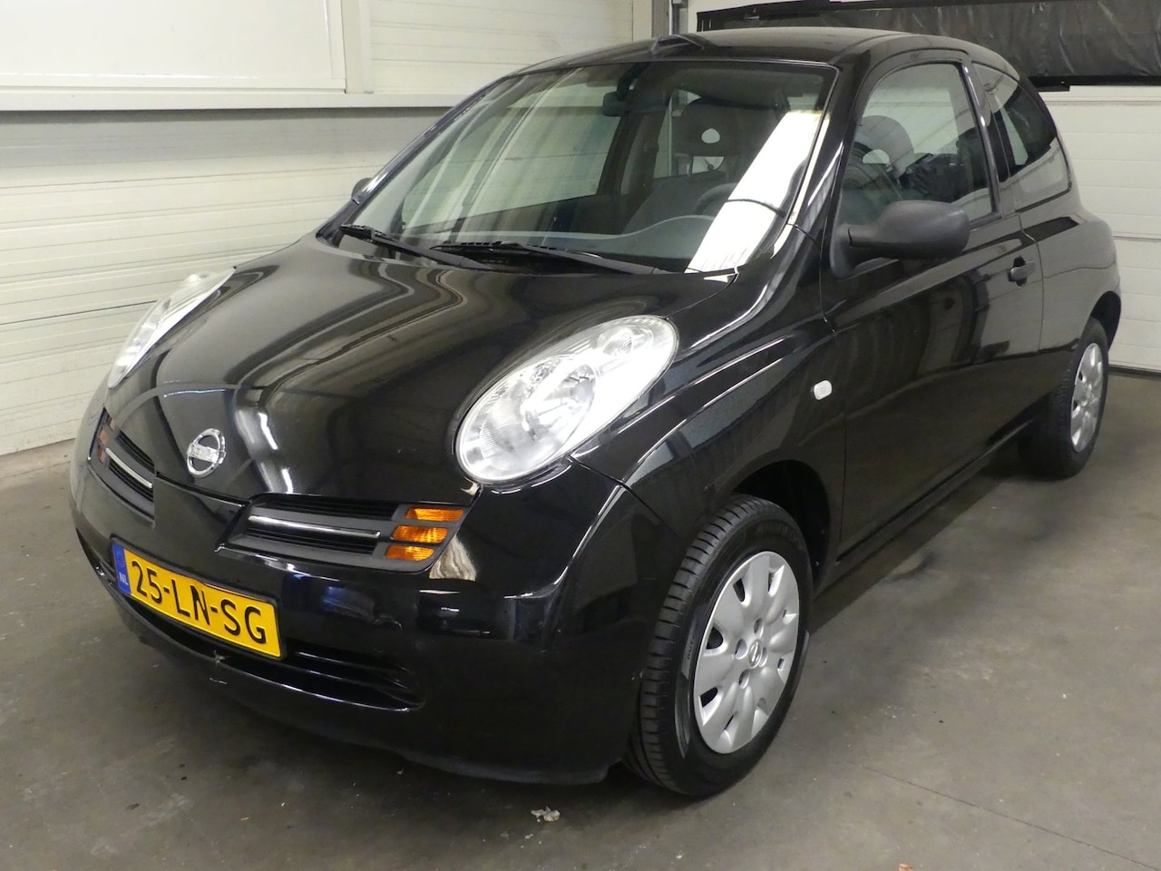 Nissan Micra - 1.0 - Stuurbekrachtiging - APK Juli 2027 - AutoWereld.nl
