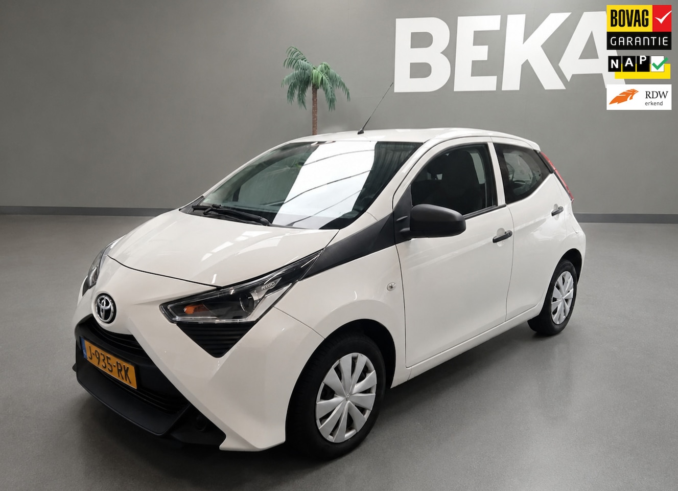 Toyota Aygo - 1.0 VVT-i x-fun rijklaarprijs all-in - AutoWereld.nl