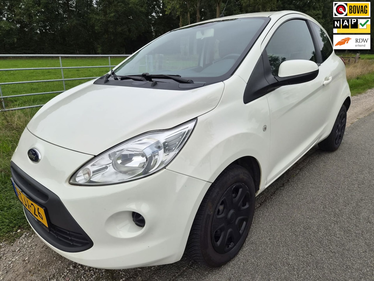 Ford Ka - 1.2 Style start/stop airco rijd kei goed - AutoWereld.nl