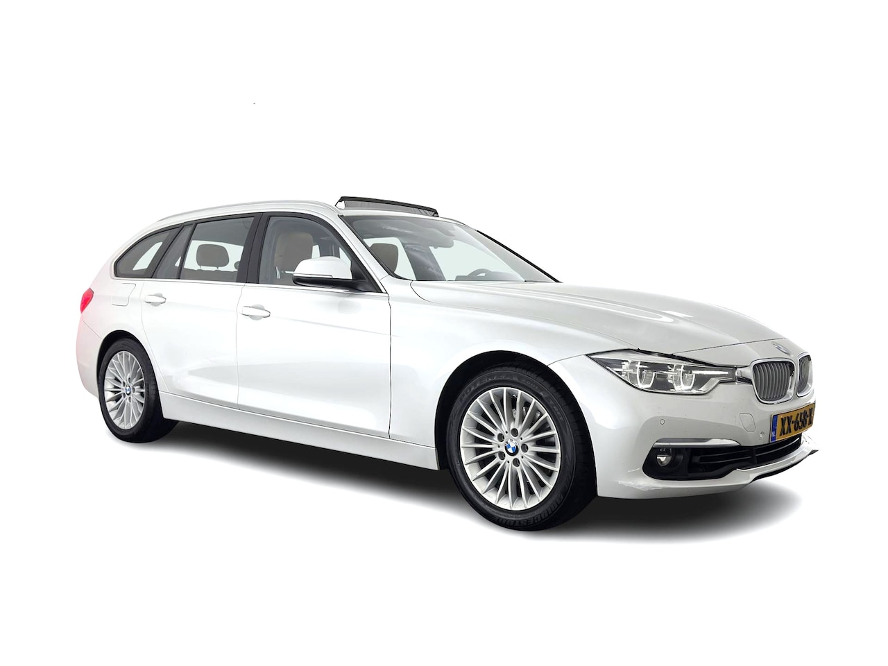 BMW 3-serie Touring - 318i Luxury Edition (INCL.BTW) Aut. *PANO | LEATHER | FULL-LED | HEATED-SPORTSEATS | DIGI- - AutoWereld.nl