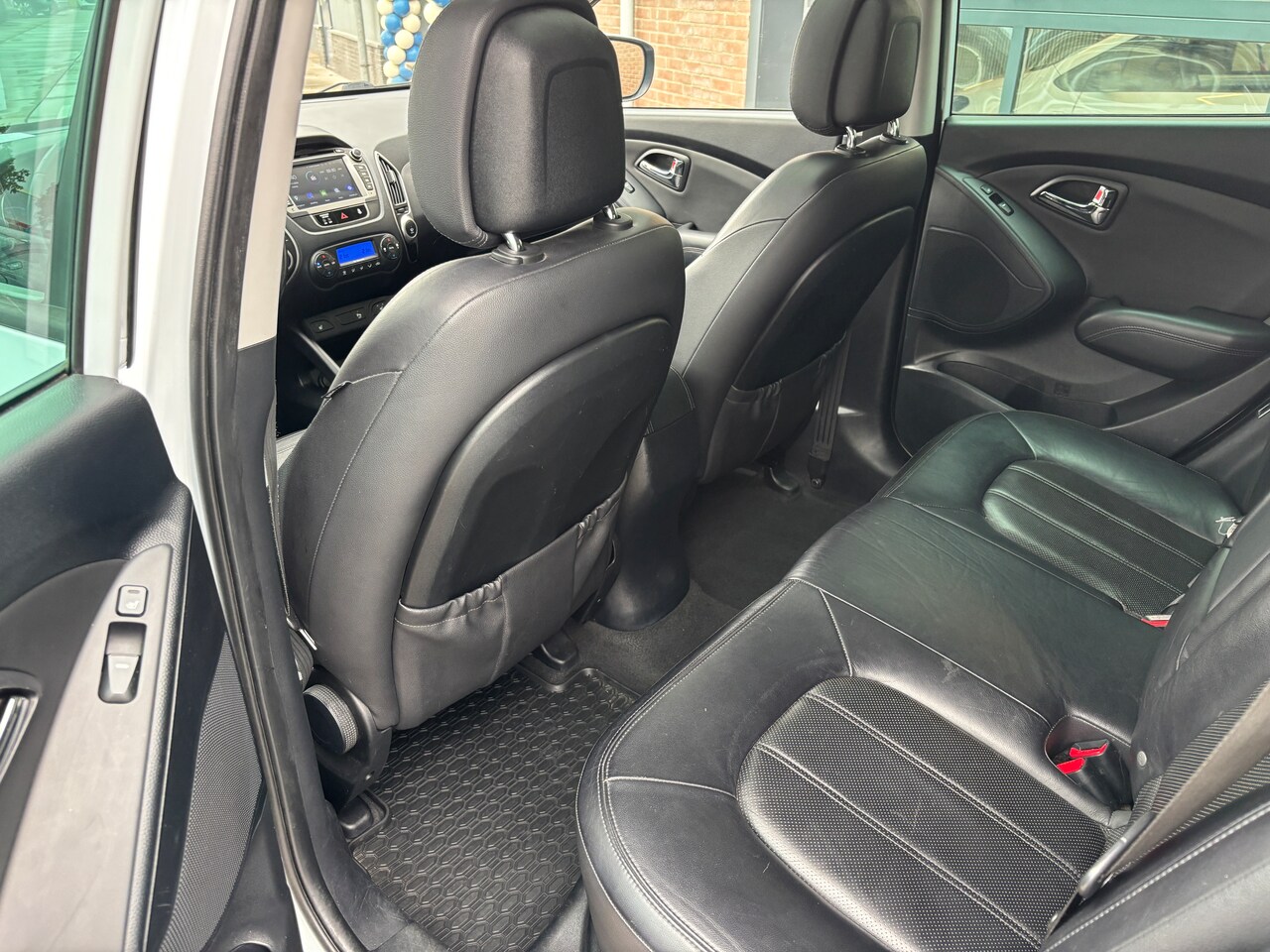 Hyundai ix35 - 2.0i i-Catcher | Pano. Leder. Trekhaak (1900kg). Navi.