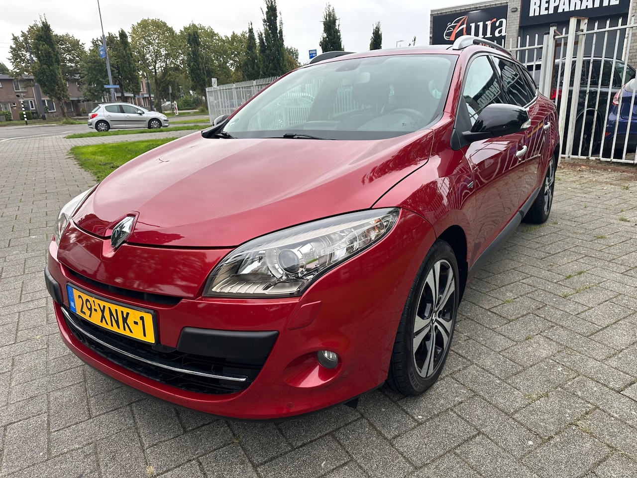 Renault Mégane Estate - 1.4 TCe BOSE 1.4 TCe Bose - AutoWereld.nl