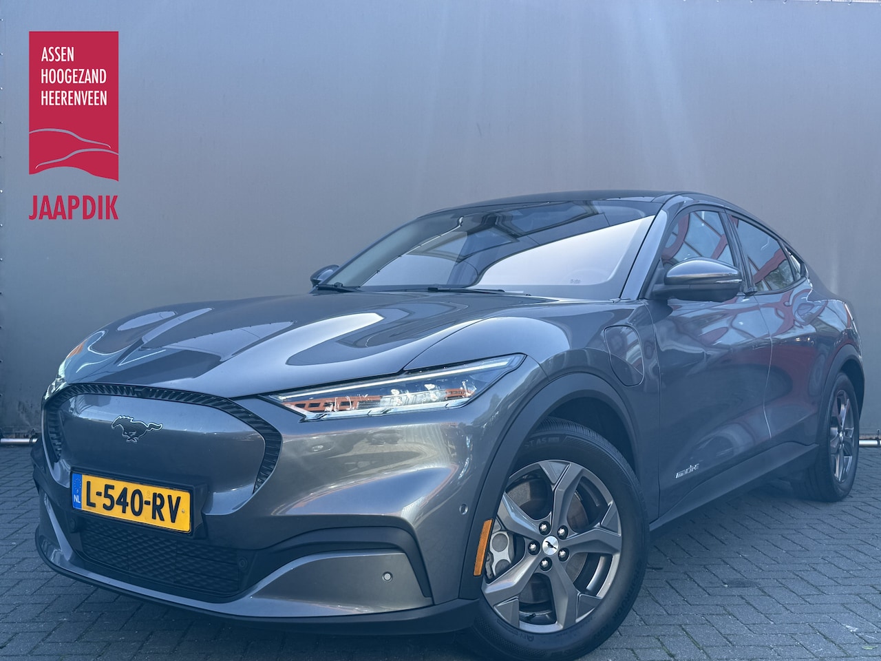 Ford Mustang Mach-E - BWJ 2021 RWD 259 PK 75 kWh TREKHAAK | PANODAK | ADAPTIVE CRUISE | LEDER | FULL LED | STOEL - AutoWereld.nl