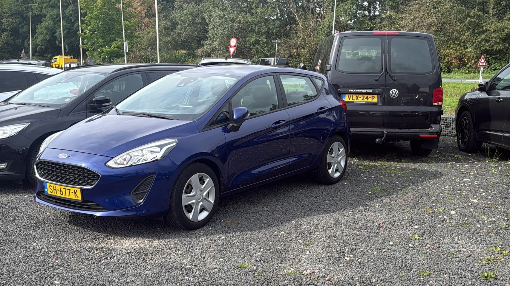 Ford Fiesta - 1.1 Trend Navigatie, centrale vergrendeling, airco - AutoWereld.nl