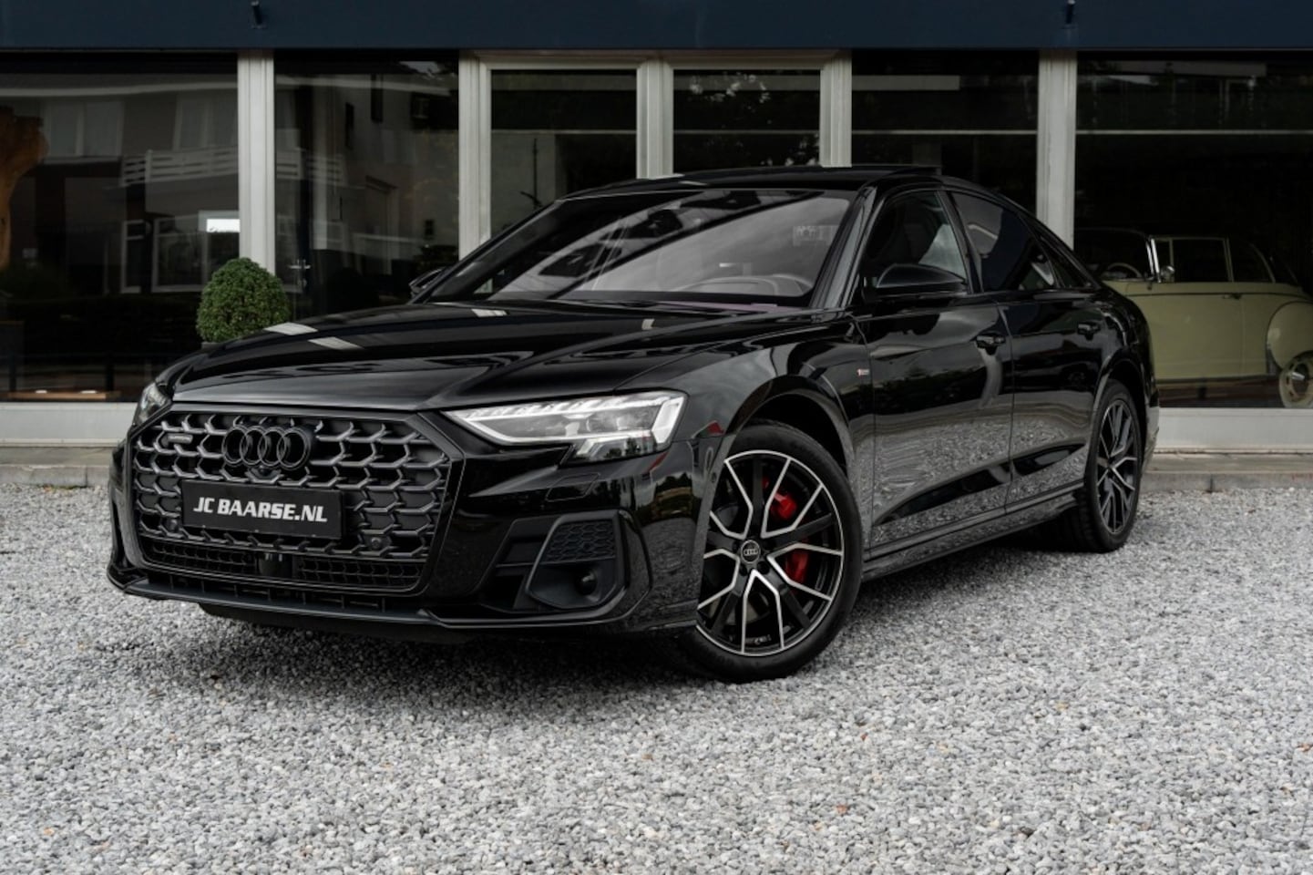 Audi A8 - 60 TFSI E QUATTRO/LUCHT/360/BenO/PANO/4WS/HUD - AutoWereld.nl