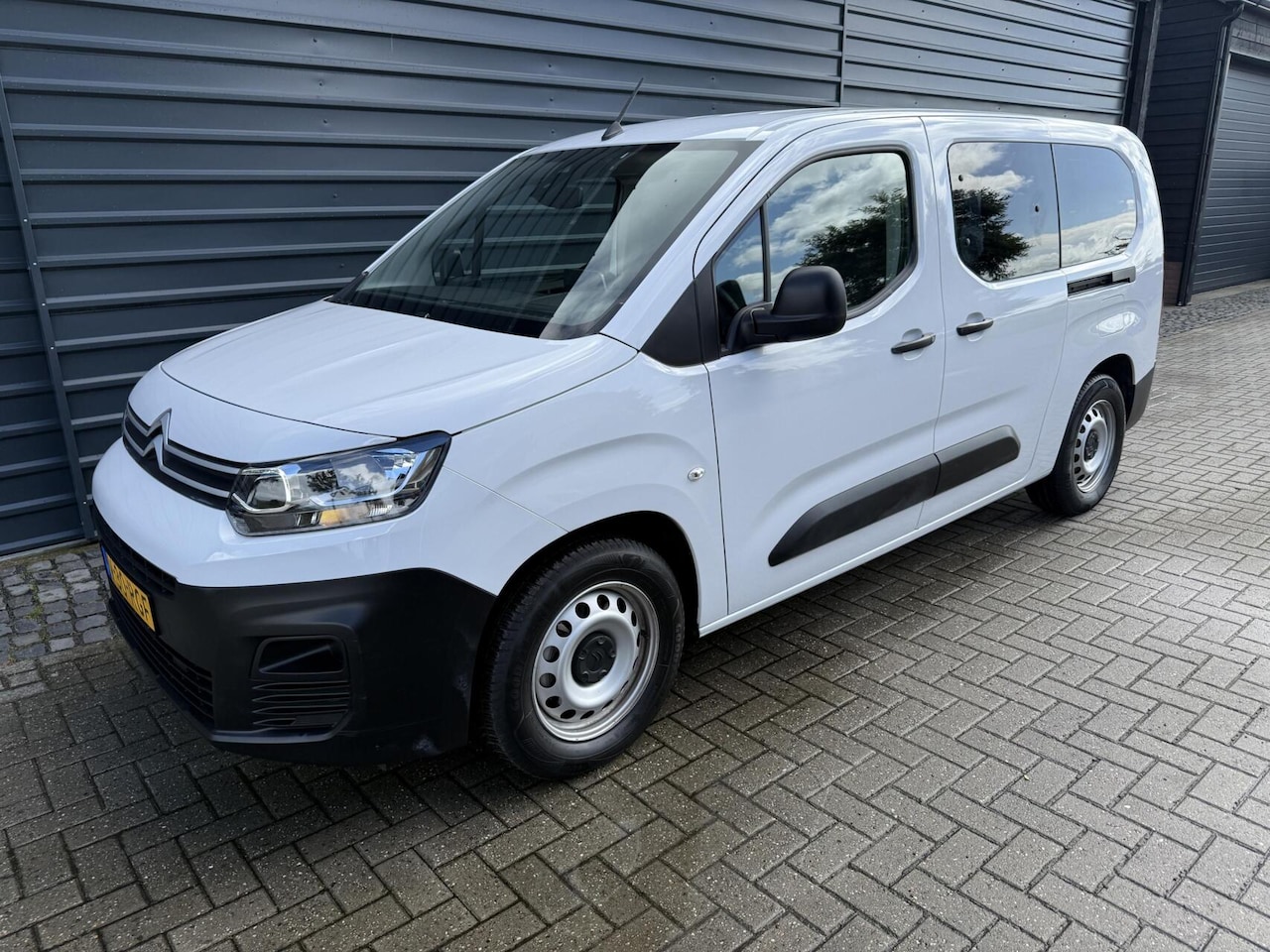 Citroën ë-Berlingo XL - L2 Grijs Kenteken Full Electrisch SoH 90% 136 L2 50 kWh - AutoWereld.nl
