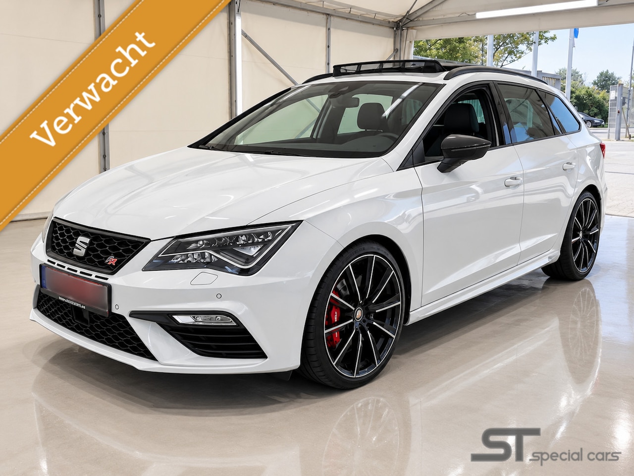 SEAT Leon ST - 2.0 TSI CUPRA 300 4DRIVE|Pano|Beats|Brem|370pk - AutoWereld.nl
