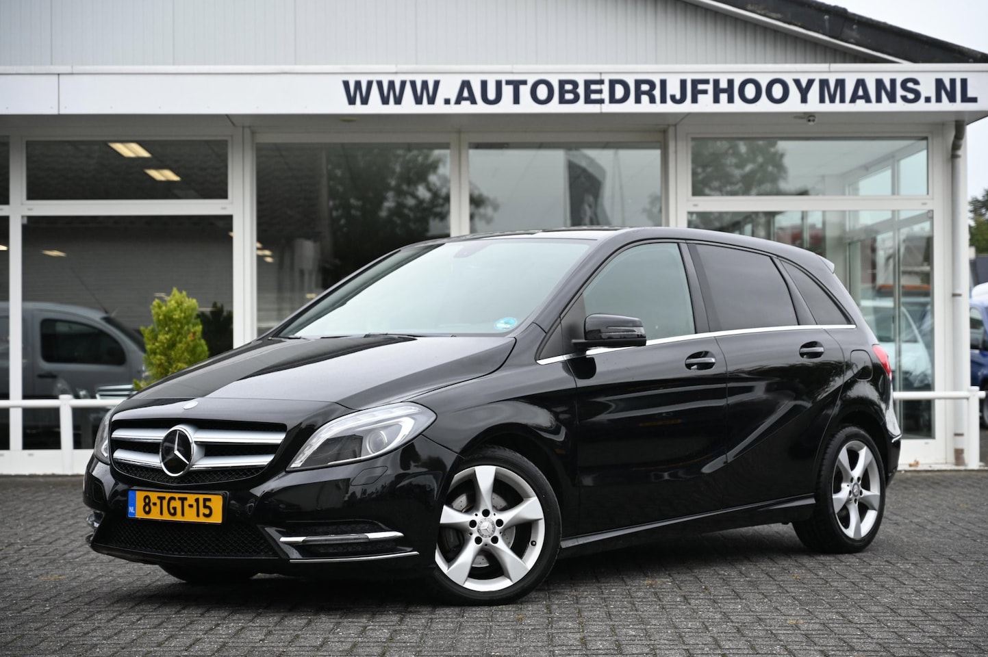 Mercedes-Benz B-klasse - 180 Ambition Sportpakket Trekhaak - AutoWereld.nl