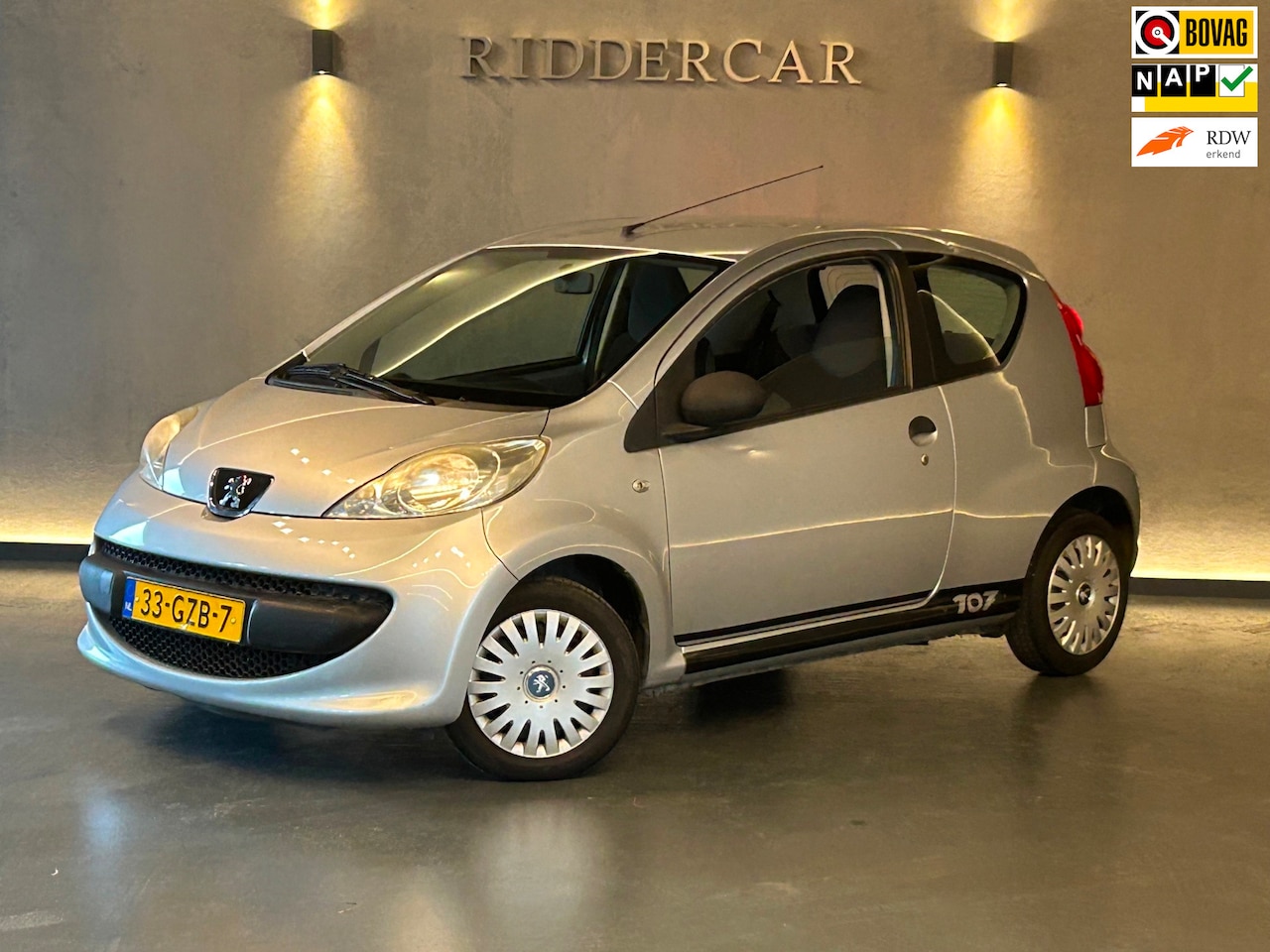 Peugeot 107 - 1.0-12V XR|NAP|APK 02-2027|RADIO|BOEKJES + 2 SLEUTELS| - AutoWereld.nl