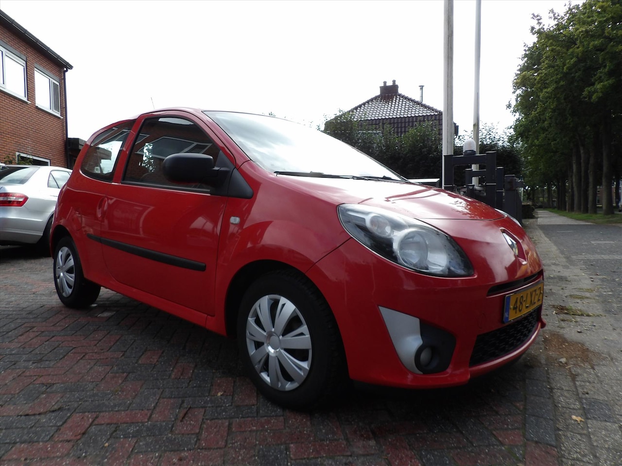 Renault Twingo - 1.2 16V - AutoWereld.nl