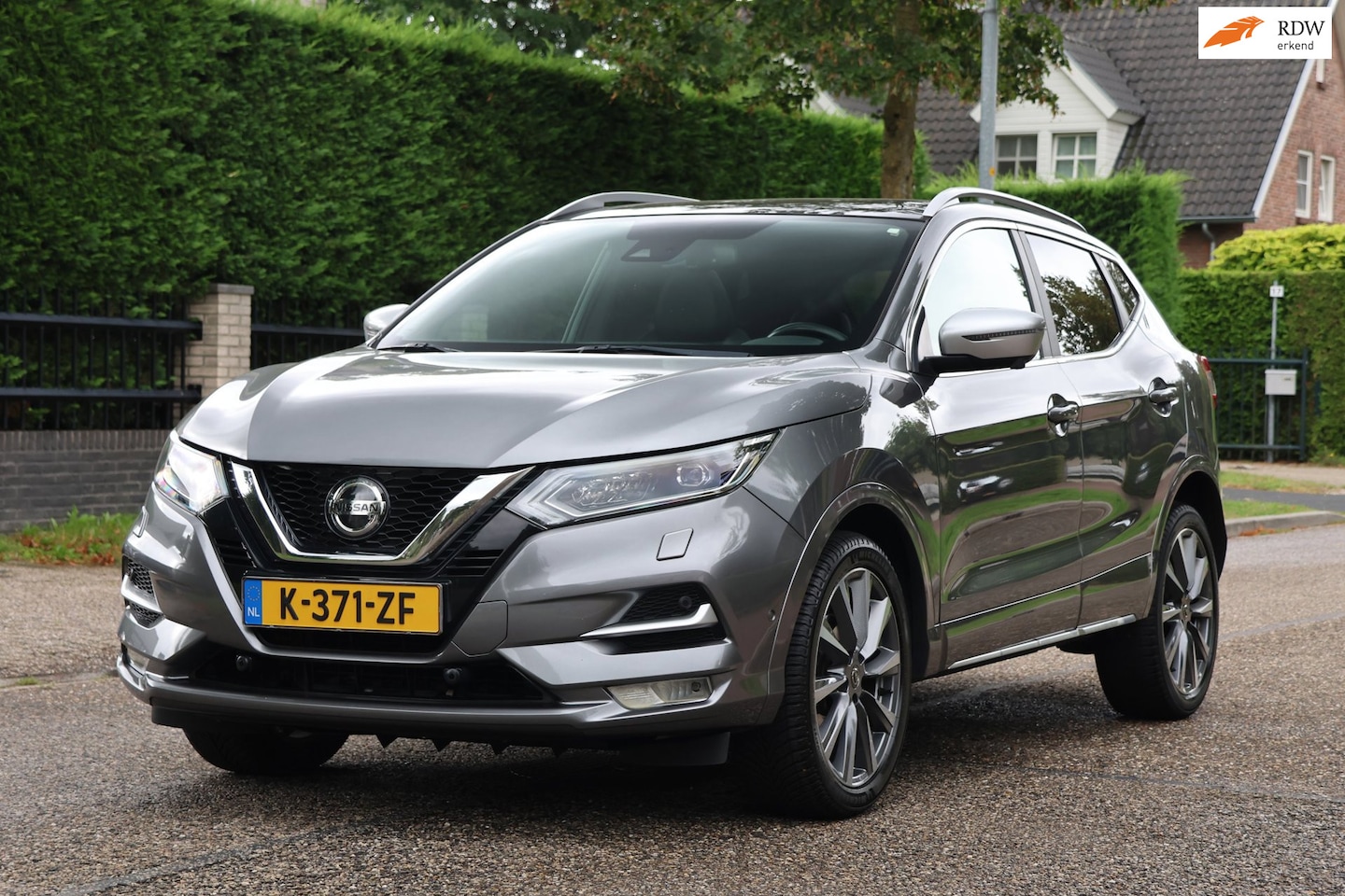 Nissan Qashqai - 1.3 DIG-T Tekna + | AUTOMAAT | BOSE | NAVI | CLIMA | ACC | TREKHAAK | ZEER MOOIE GOED ONDE - AutoWereld.nl