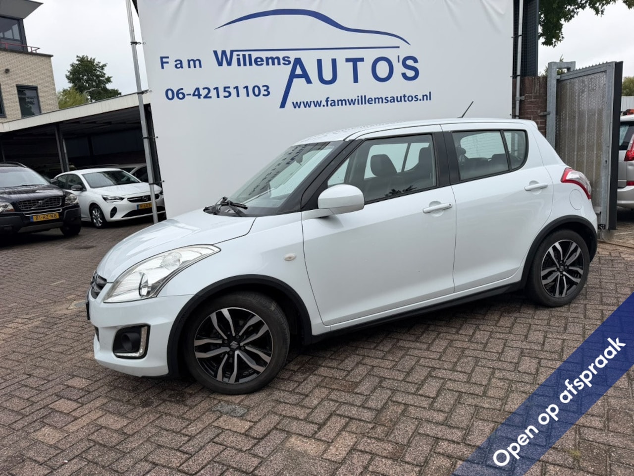 Suzuki Swift - 1.2 Style EASSS Nap NL auto - AutoWereld.nl