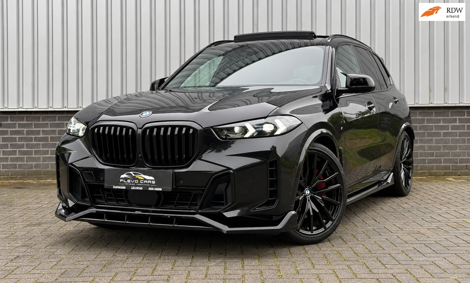 BMW X5 - 50e xDrive50e M-Sport PRO|489 PK|4 WIELBESTURING|PANO|MASSAGE|HEAD-UP|360|SOFTCLOSE|H&K| - AutoWereld.nl