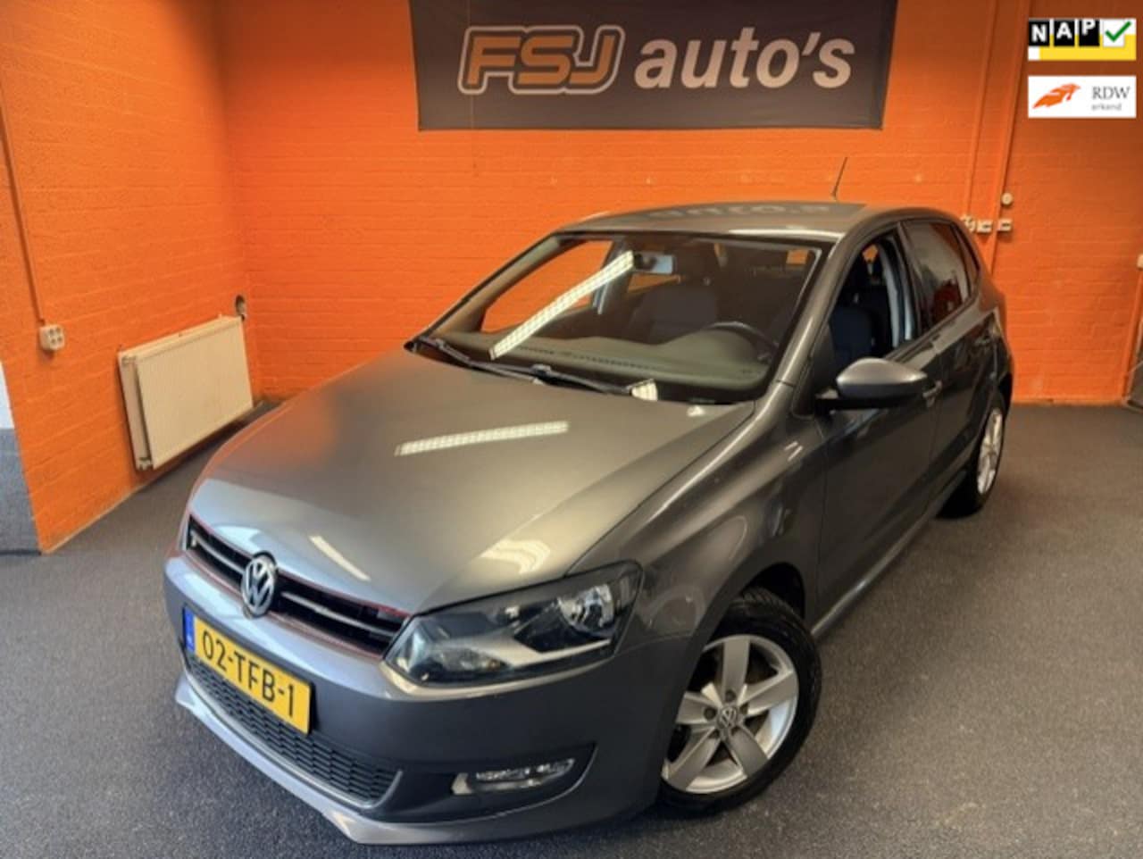 Volkswagen Polo - 1.2 TSI Highline / Airco / APK tot 10-09-2027 - AutoWereld.nl
