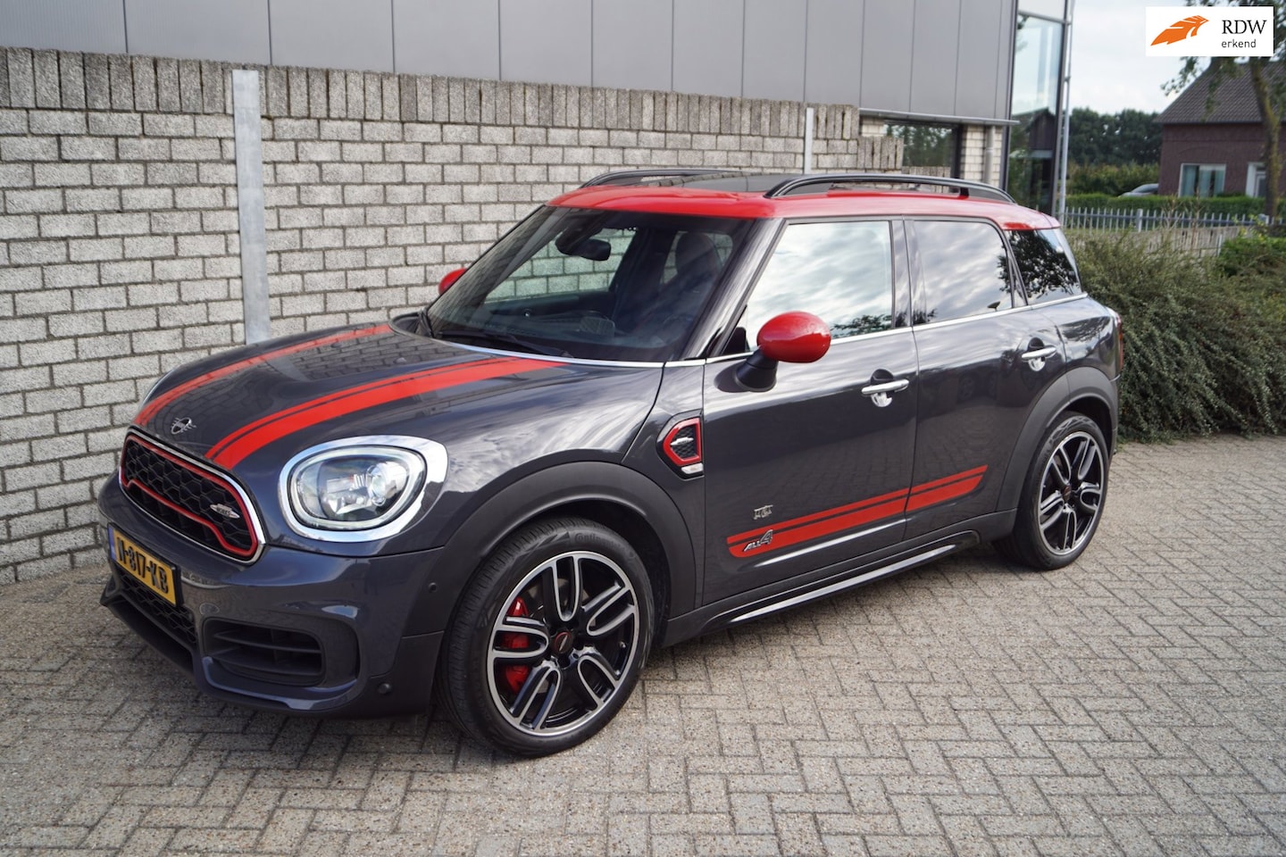 MINI Countryman - 2.0 John Cooper Works ALL4 Chili Autom Panodak Leder/Alcantara Navi Camera Clima Head-Up X - AutoWereld.nl