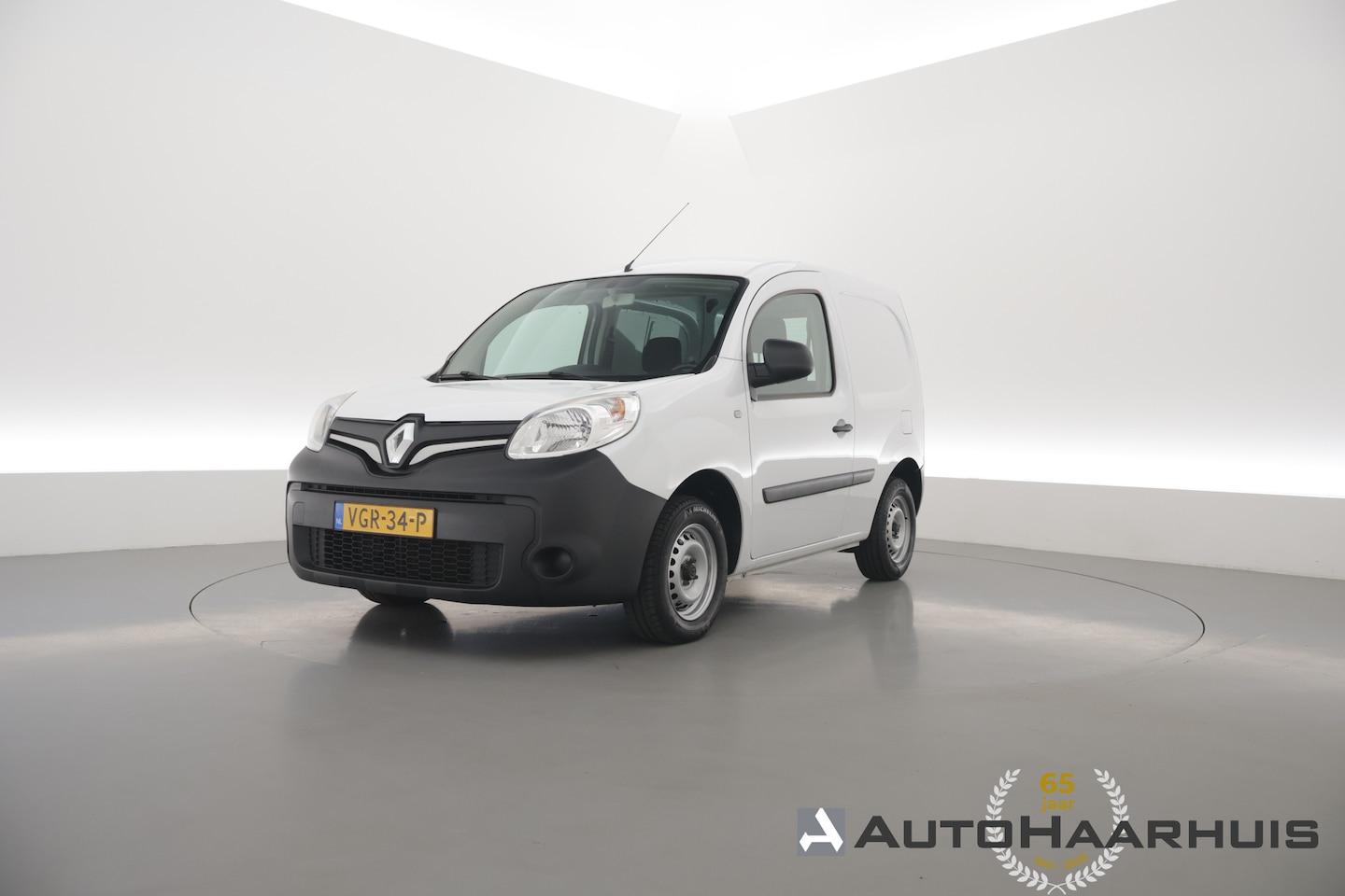 Renault Kangoo - 1.5 dCi 75 Energy Comfort Compact Rijklaar !! | Weinig kilometers | Parkeersensoren | Acht - AutoWereld.nl