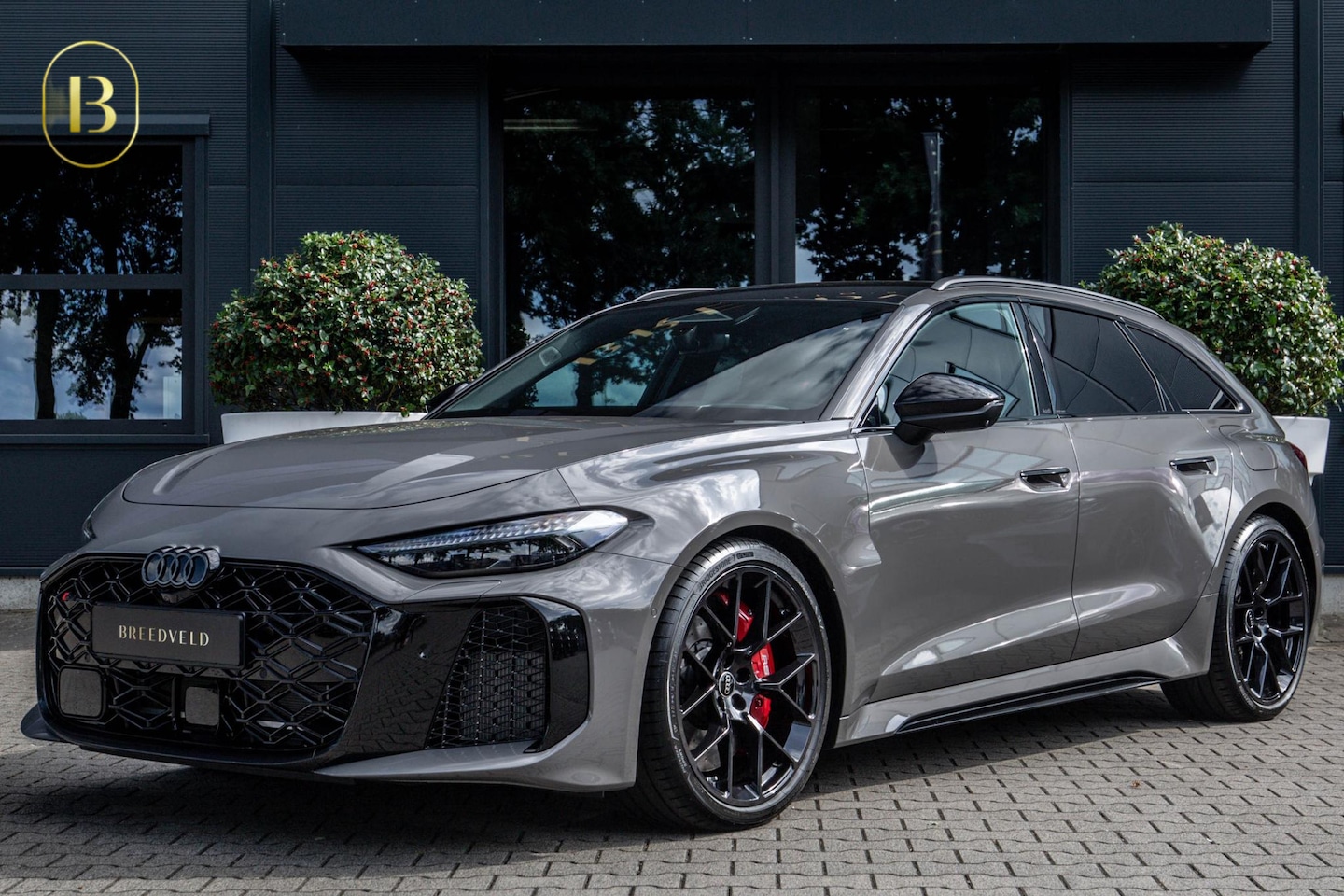 Audi RS5 - Avant e-hybrid quattro - AutoWereld.nl