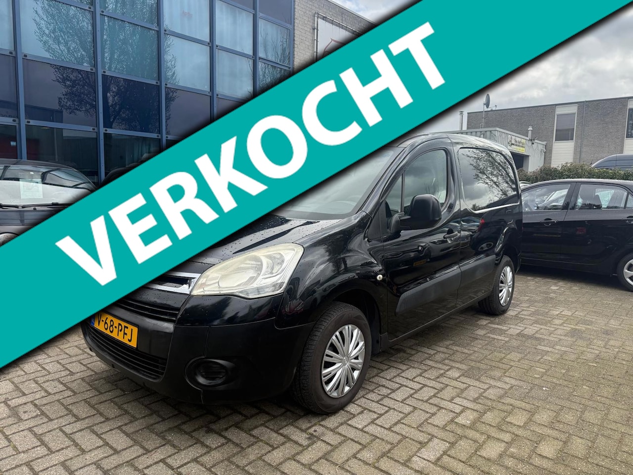 Citroën Berlingo - 1.6i 700 Club Van APK 03/27 - AutoWereld.nl