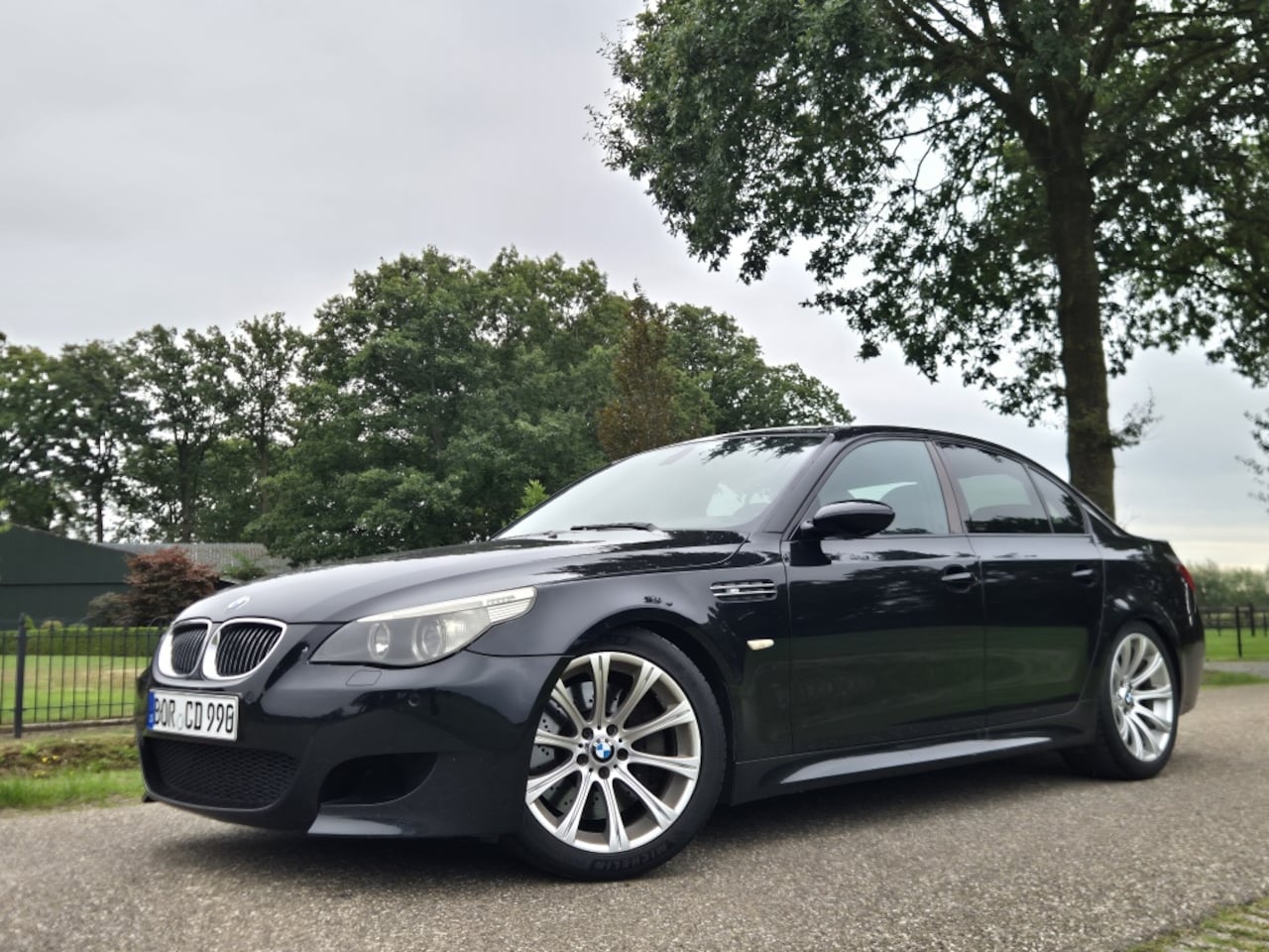 BMW M5 - 5-serie Export Duitse papieren! - AutoWereld.nl