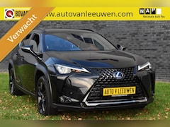 Lexus UX - 250h Midnight Edition ACC/BLIND SPOT/ELEK. A KLEP/ETC