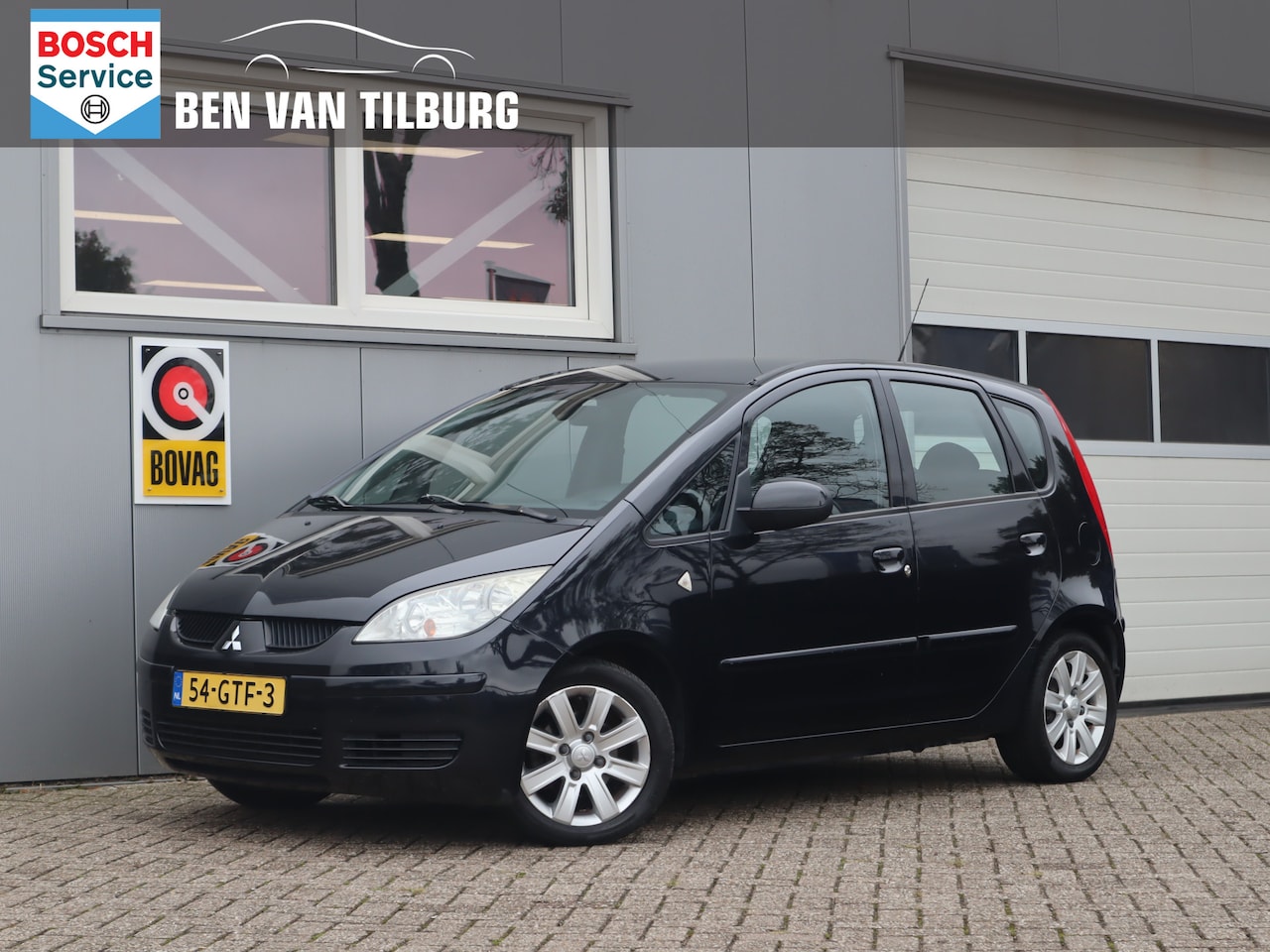 Mitsubishi Colt - 1.3 Invite+ / Automaat / Airco / Stuurwiel bediening - AutoWereld.nl