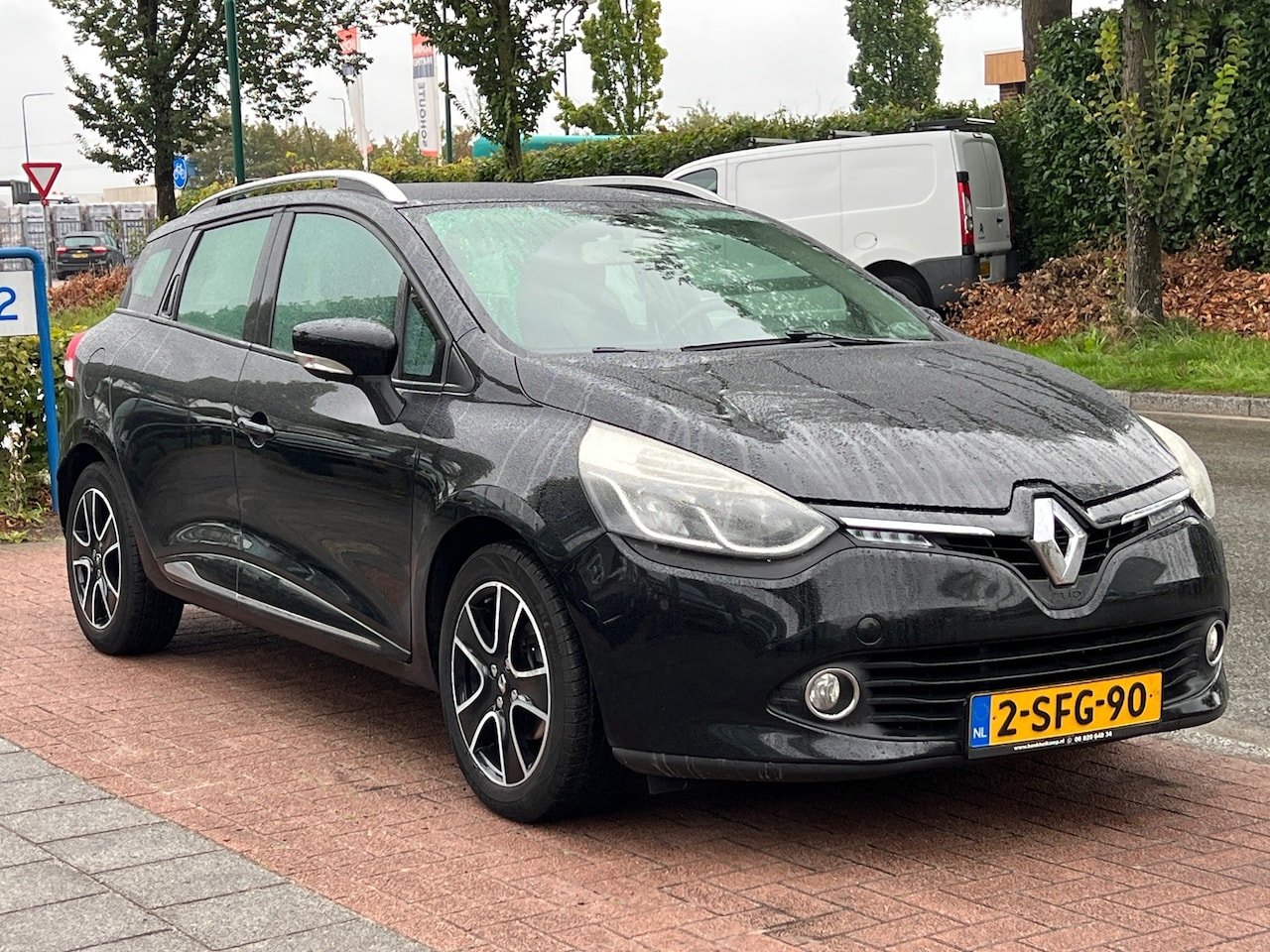 Renault Clio Estate - 0.9 TCe Expression | nieuwe distributie | navi - AutoWereld.nl