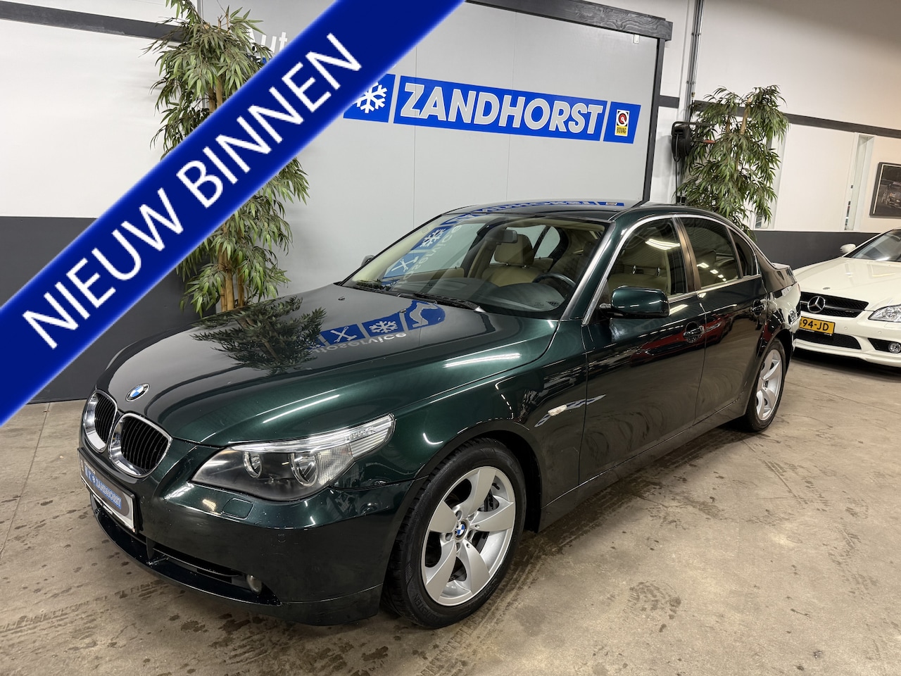 BMW 5-serie - 525i Executive // org. NL! // Leer - AutoWereld.nl