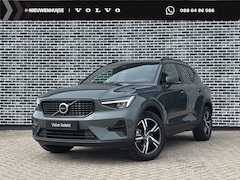 Volvo XC40 - 2.0 B4 Plus Dark | Trekhaak | Achteruitrijcamera | Parkeersensoren | Harman Kardon Audio |