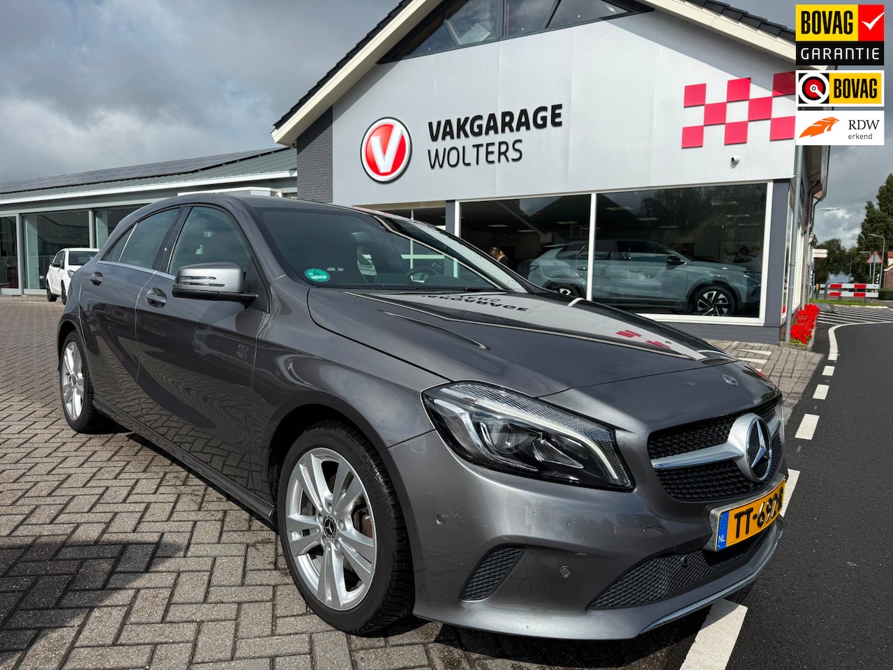 Mercedes-Benz A-klasse - 180 Business Solution AMG RIJKLAARPRIJS! - AutoWereld.nl
