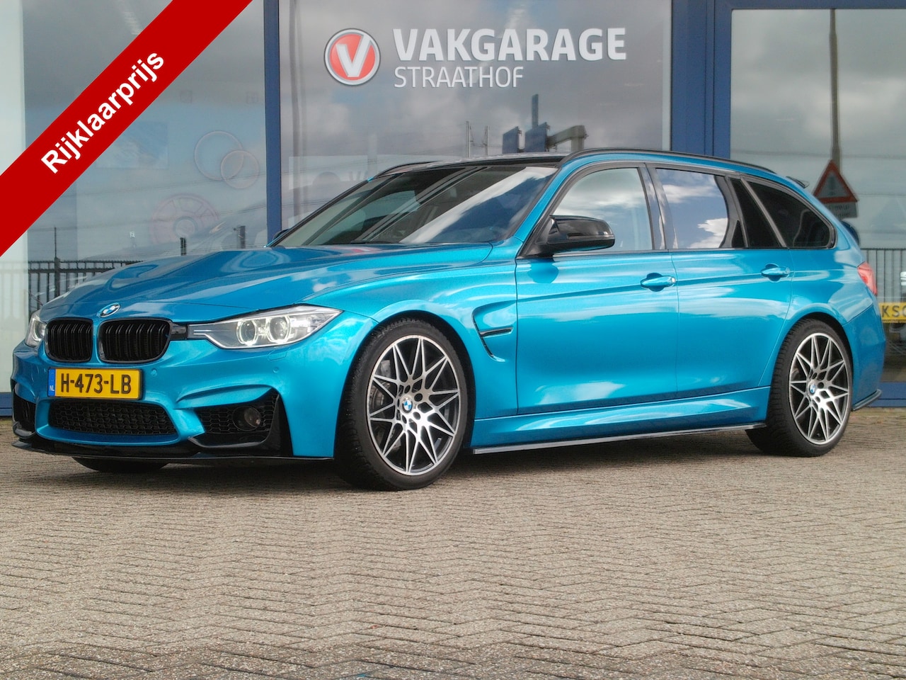 BMW 3-serie Touring - 335i xDrive High Executive 335i xDrive High Executive, Leder / Xenon / Sensoren V + A / Stoelverwarming / 19'' Sportv - AutoWereld.nl